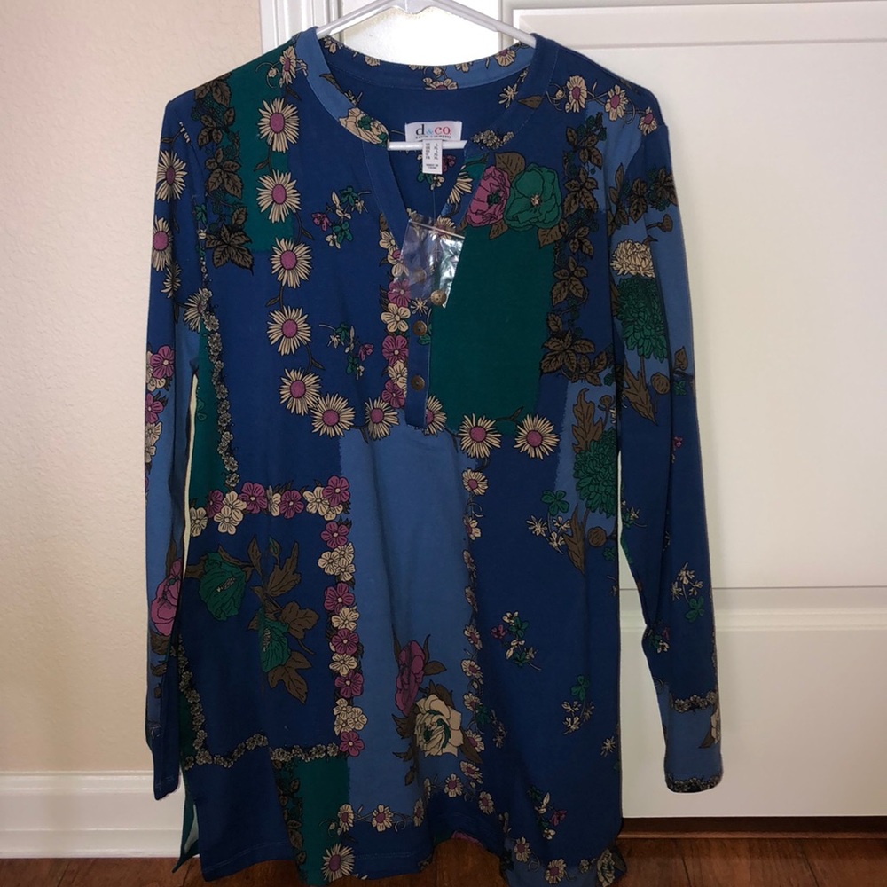 Denim & Company tunic length blouse